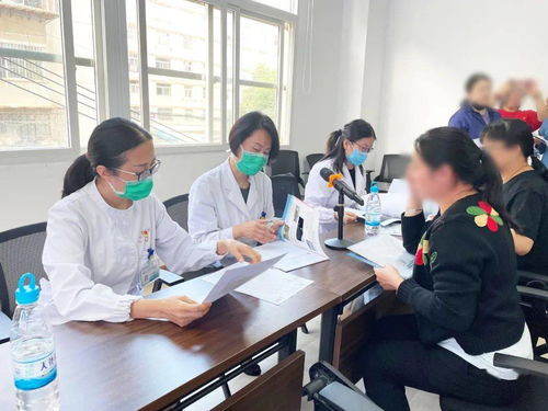 辦實事見行動 健康義診惠民生——昆明醫(yī)科大學第三附屬醫(yī)院與棕樹營社區(qū)聯(lián)合開展健康服務