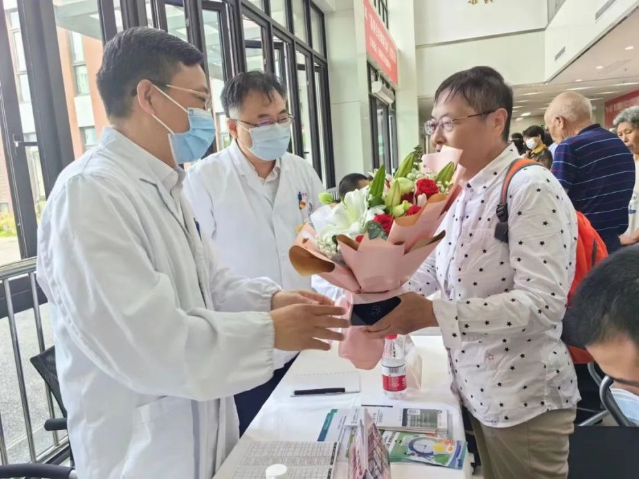 浦東啟動首個腎病腹透健康咨詢服務 優(yōu)質醫(yī)療資源下沉社區(qū)，惠及居民健康